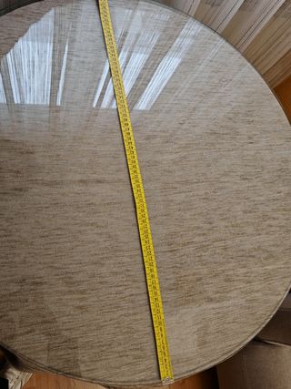 Mesa camilla redonda con cristal y faldilla