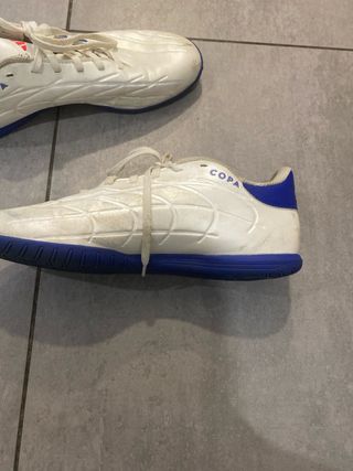 Zapatillas Fútbol Sala Adidas Blancas y Azules
