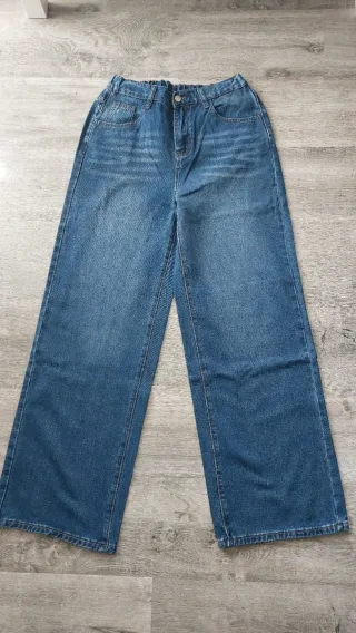 Pack 3 Vaqueros + 1 Pantalón