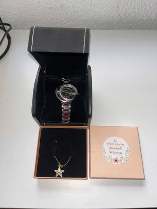 Set de Joyería: Reloj y Collar Estrella