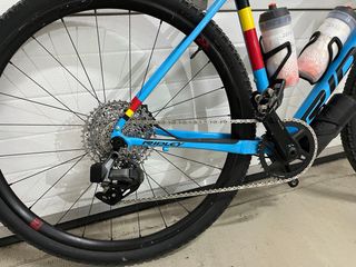 Bicicleta Gravel Ridley Kanzo  sram Rival XPLR axs