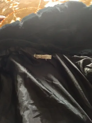 Chaleco de pelo negro mujer