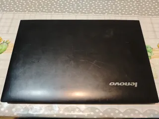 Portátil Lenovo B50-70