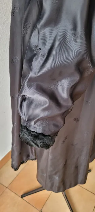 Abrigo de astracán tipo karakul negro