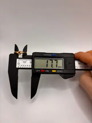 00462 ANILLO CORAZON CON PIEDRA DE ORO DE 18K-T14