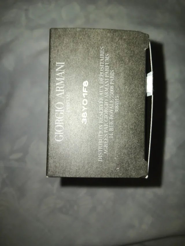 Perfume Emporio Armani Stronger With You Caja