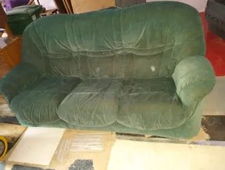 Sofá de 3 plazas de terciopelo