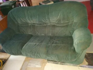 Sofá de 3 plazas de terciopelo