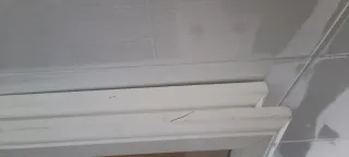 Marcos de madera blancos