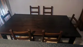 Mesa de comedor con 6 sillas