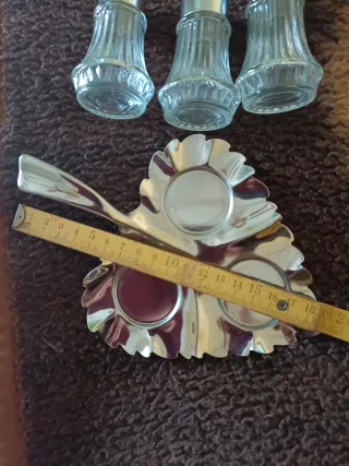 Vinagreras y saleros hoja metal y cristal