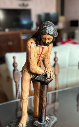 Cristo atado a la columna barro