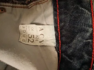 Jeans uomo strappati blu