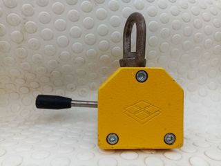 ferramenta MAGNETE SOLLEVAMENTO 125 KG