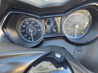 Yamaha Xmax 300cc Maxiscooter Automática