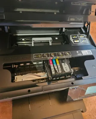 Impresora HP Oficcejet pro 6830Negra