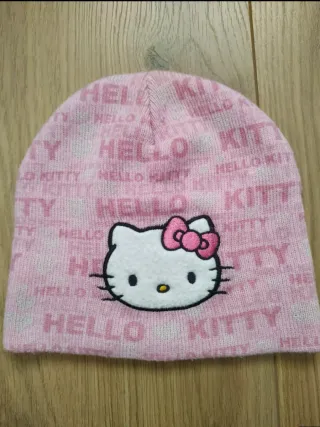 Lote Hello Kitty: Manta, Gorro y Neceser
