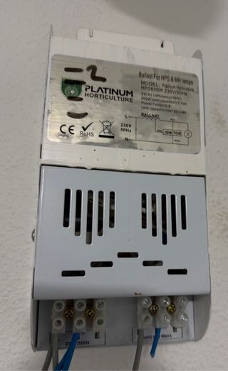 Pack iluminación 8 balastros HPS 600W+reflectores