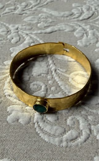 Bracciale ottone con pietra verde