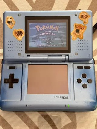 Pokemon Edición Esmeralda - Game Boy Advance