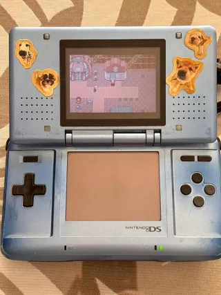 Pokemon Edición Esmeralda - Game Boy Advance