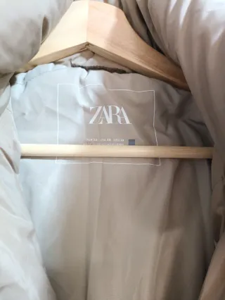 Plumífero Zara Oversize Beige