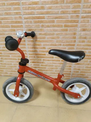 Bicicleta sin pedales Chicco Red Bullet