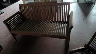 Conjunto de muebles de jardín de madera