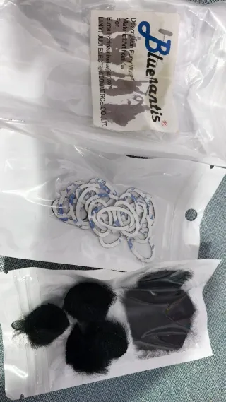 Protettore antivento per microfono e fotocamera