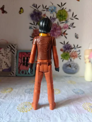 Figura Star Wars Rebels Ezra Bridger Hero Series