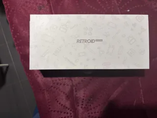 Retroid Pocket 5 Gris + Funda + TPU