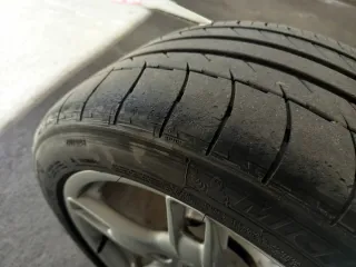 Michelin 235/40/18