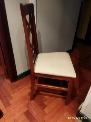 6 Sillas de salón madera y tela beige