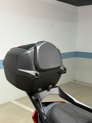 Yamaha X-MAX 300 2021 - 5400 km