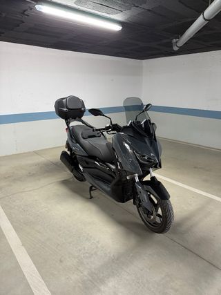 Yamaha X-MAX 300 2021 - 5400 km