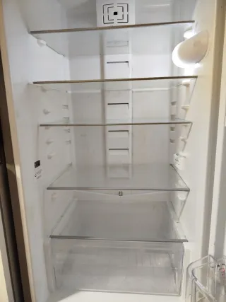 Estante inferior Frigorífico Whirlpool Indesit