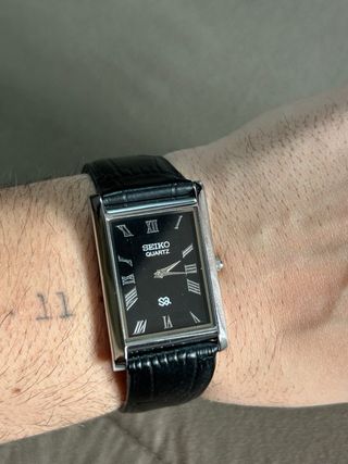 Reloj Seiko Quartz Rectangular.