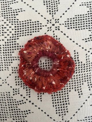 Scrunchies de Croché Feitos à Mão