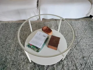 Mesa centro metal blanco y cristal Ikea