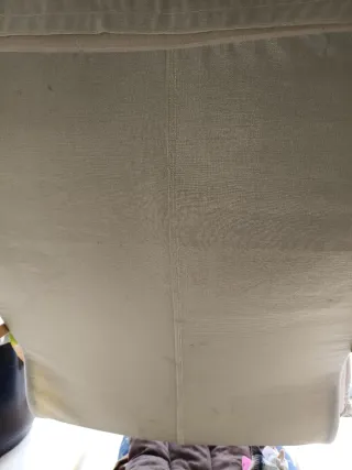 Sillón hamaca Ikea madera beige.