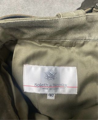 Pantalón de piel alta calidad.