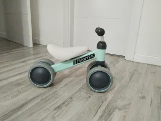 Bici infantil SAWYER 4 ruedas