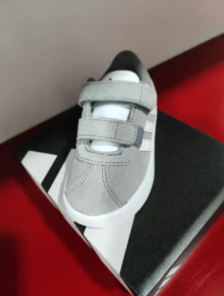 Adidas Sapatilhas Criança Tamanho 22 Novas