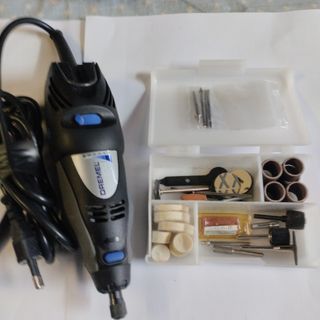 Dremel 300 con accesorios
