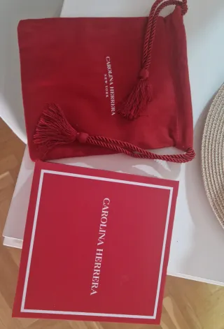 Neceser Carolina Herrera Rojo sin estrenar