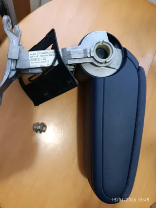 Reposabrazos Audi A6 C5