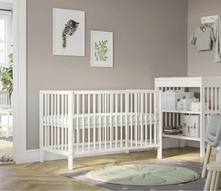 Cuna blanca con colchón