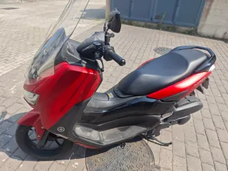 Yamaha NMAX 125cc Scooter Automática