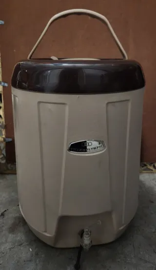 Termo Thermolympic con grifo