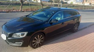 Volvo V60 2015